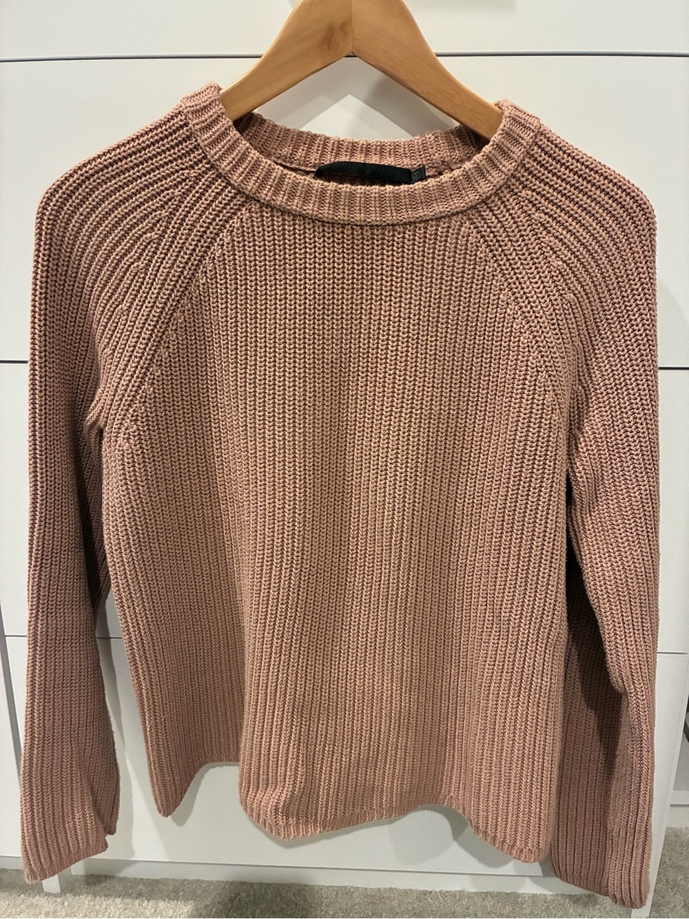 Jenni Kayne Classic Rib-Knit Crewneck Sweater in Dusty Rose